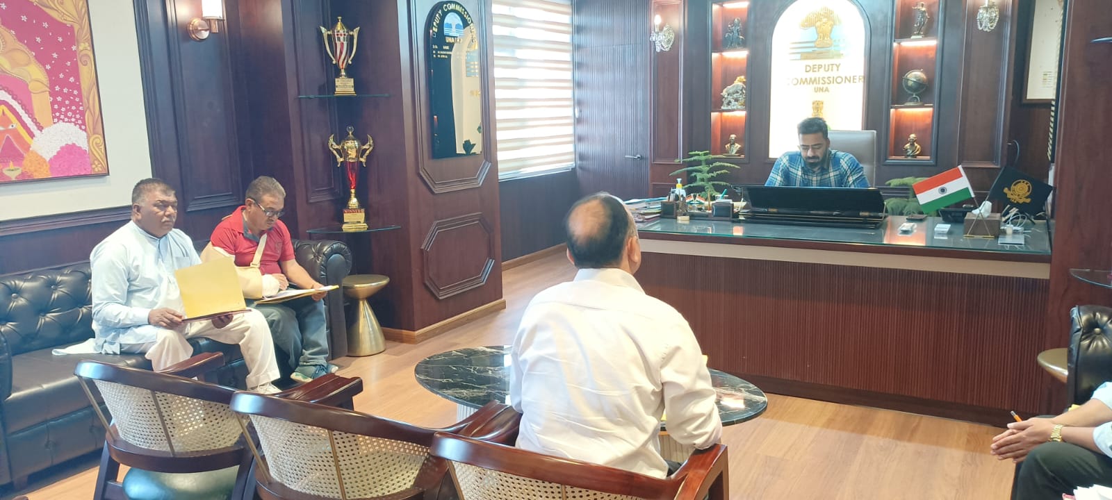 Deputy Commissioner's emphasis on empowerment of artisans.
